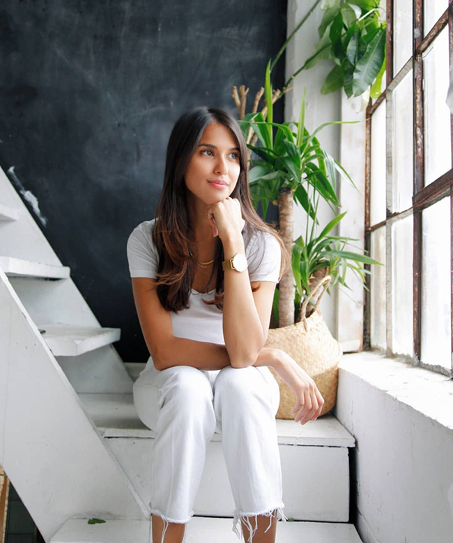 Sarisha sustainable natural travel beauty, founder