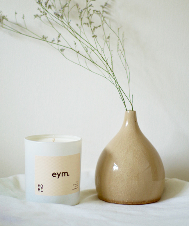 EYM natural candle home