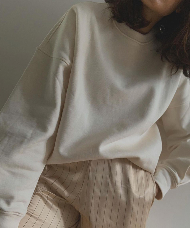 CAES sustainable fashion organic cotton sweatshirt