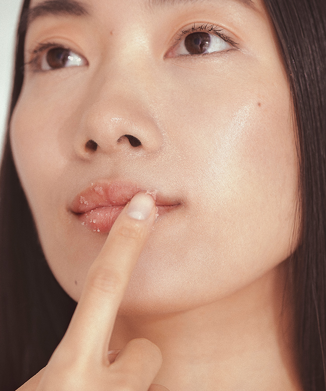 Henne Organics organic natural lip exfoliator