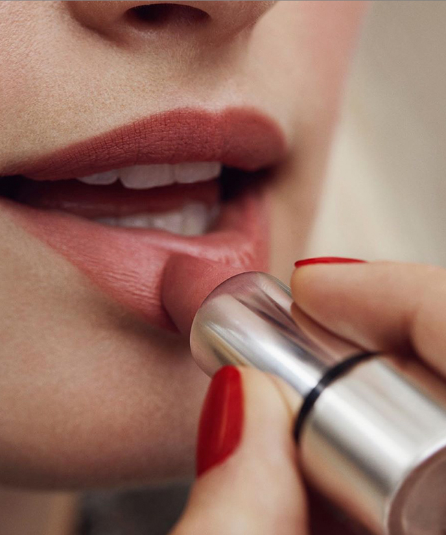 Kjaer weis organic refillable makeup