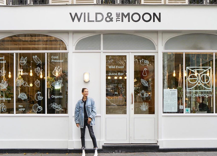 Wild and the moon vegan plant based restaurant Paris
