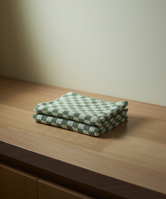 Baina organic cotton hand towel josephine green and white check