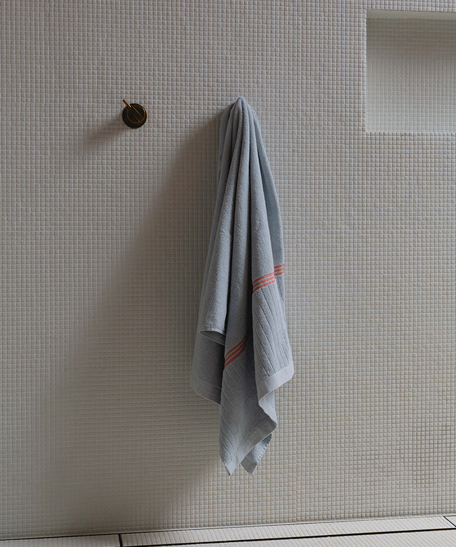 BAINA organic cotton luxury bath towels