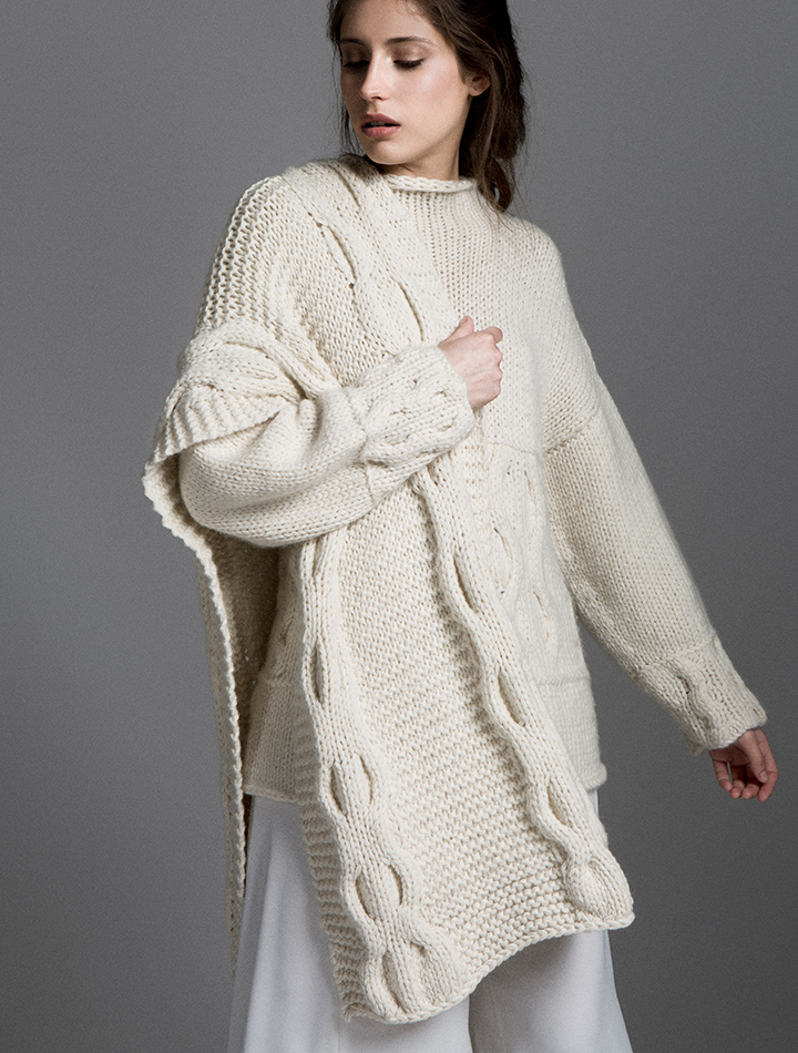 Maydi ethical sustainable hand woven natural knitwear and accessories cream oversized scarf