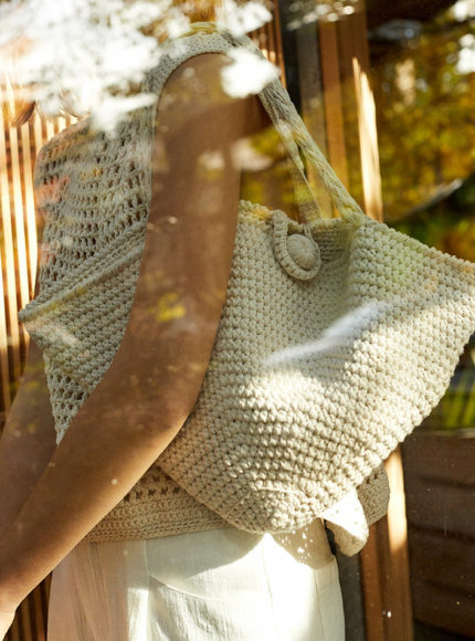 Maydi ethical sustainable hand woven natural knitwear and accessories verde natural cotton bag