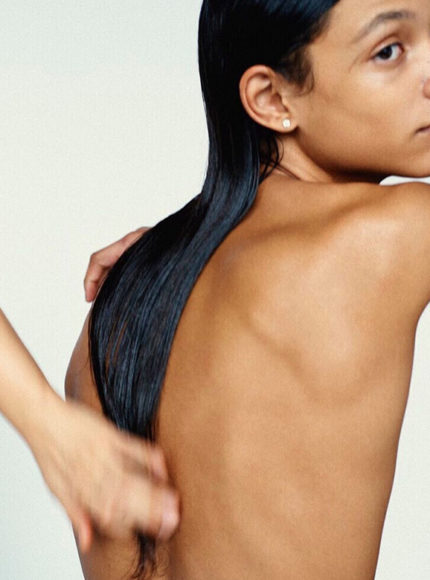 The Best Natural Hair Oils to Leave Your Hair Healthy & Full of Life