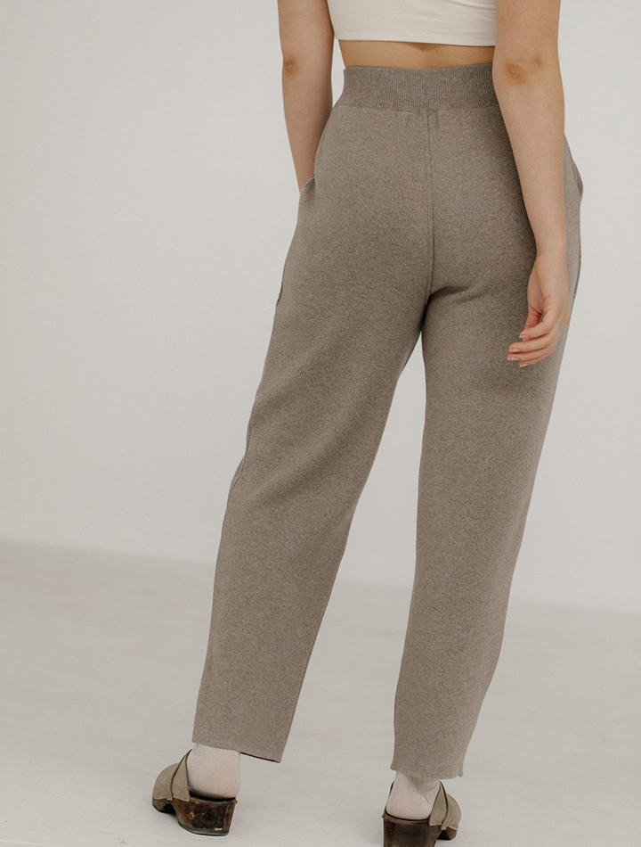 bare-knitwear-organic-cotton-lounge-pant-in-walnut-product-image