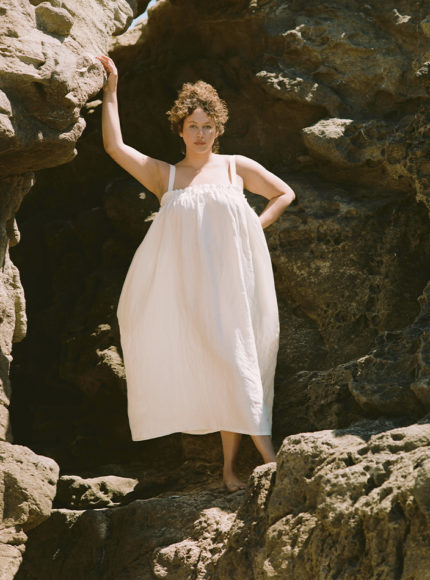 ozma-valle-laundered-linen-dress-in-natural-product-image