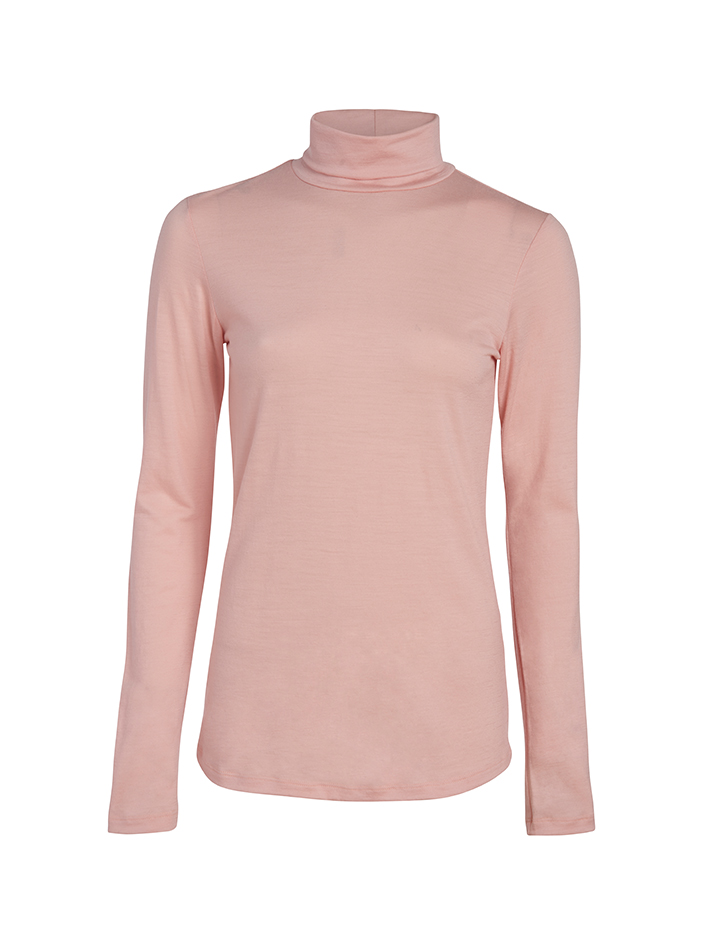 only-essentials-merino-turtleneck-in-hilma-pink-product-image