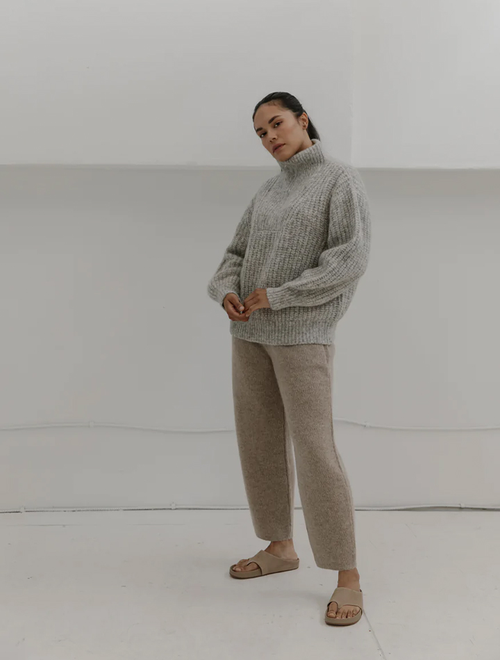bare-knitwear-alpine-zip-in-marble-product-image