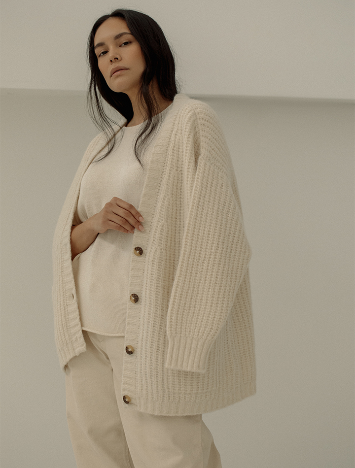 bare-knitwear-harbour-cardi-in-ivory-product-image
