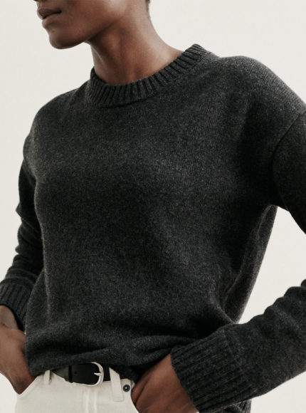 navy-grey-the-relaxed-jumper-in-charcoal-grey-product-image