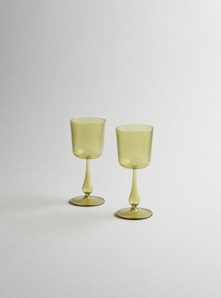 r+d.lab-luisa-calice-glasses-in-rainette-green-set-of-two-product-image