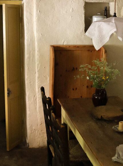 Best Farm Stays (2026): A Guide to Small, Sustainable Getaways